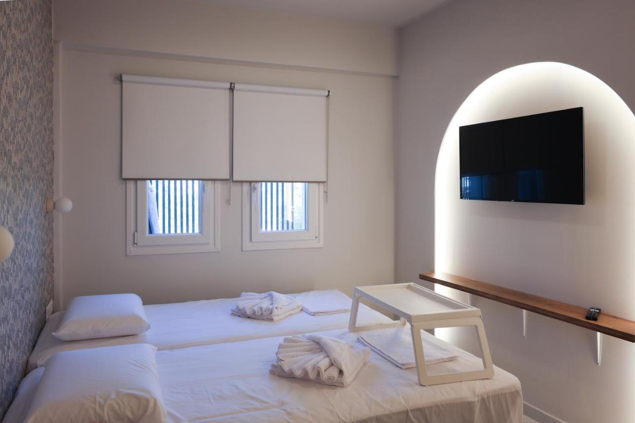 Uphill Unique Boutique Suites Skiathos Town Bagian luar foto